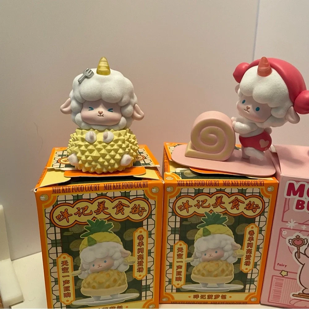 Blindbox Toys Lot Of 4‎